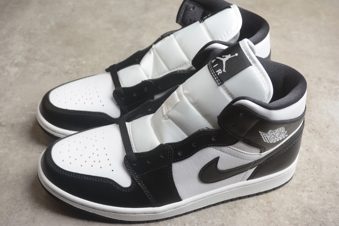 Nike air jordan 1 mid black white hotsell