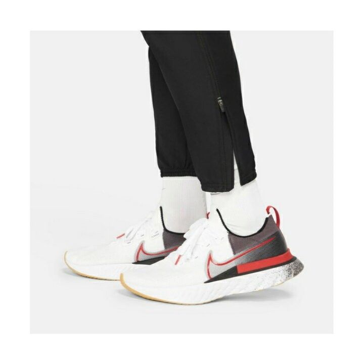 essential run division hybrid black