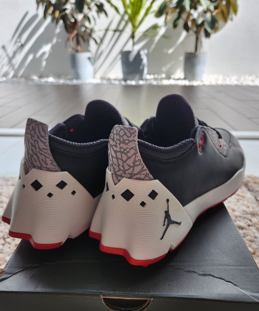 Air jordan golf discount shoes uk