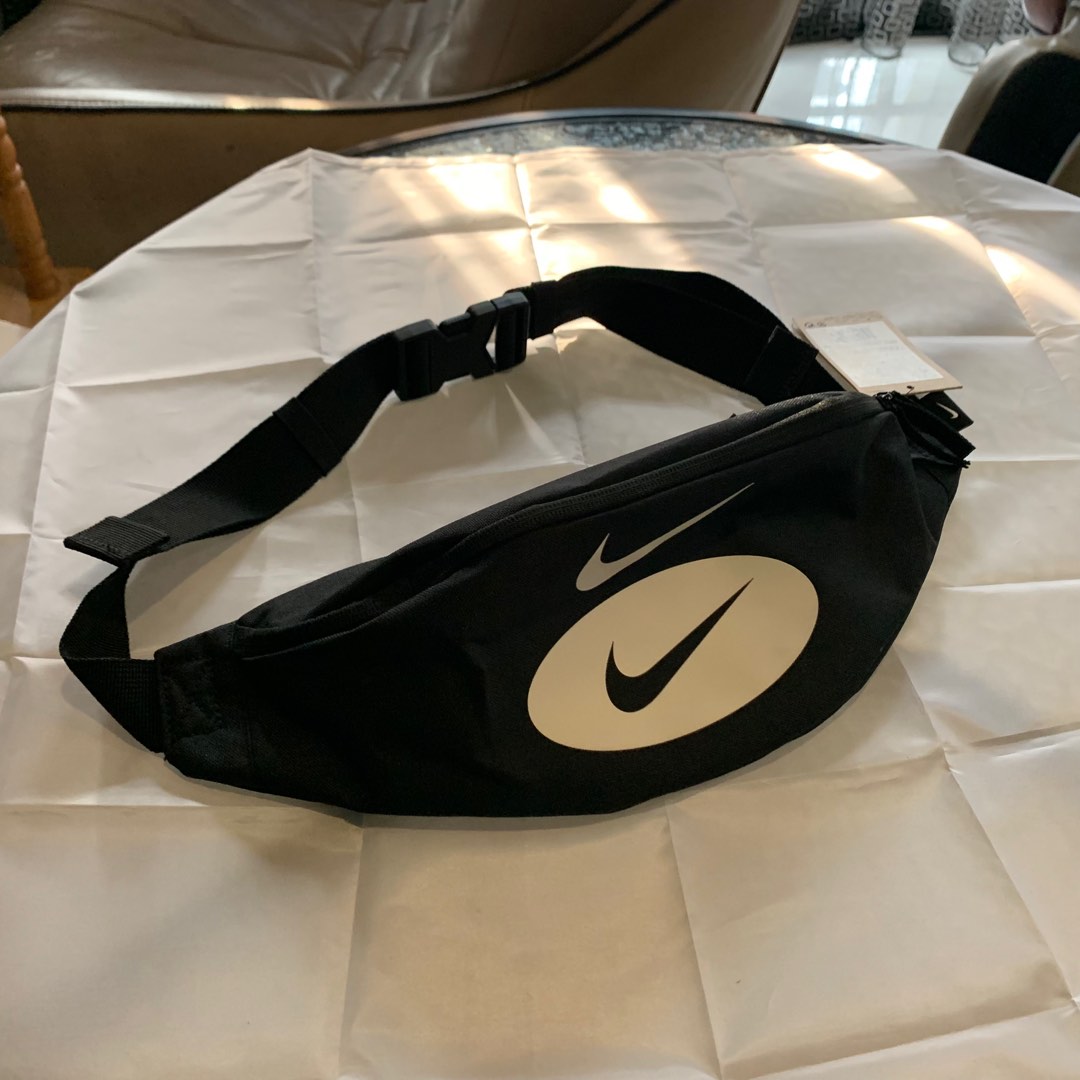 Nike Waist Bag, Men's Fashion, Bags, Belt bags, Clutches and Pouches on ...