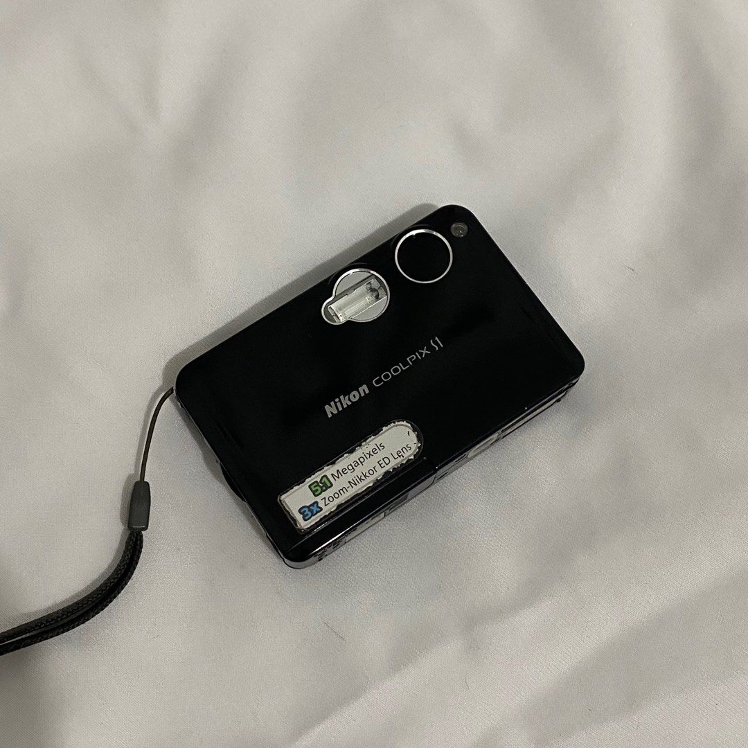coolpix s1
