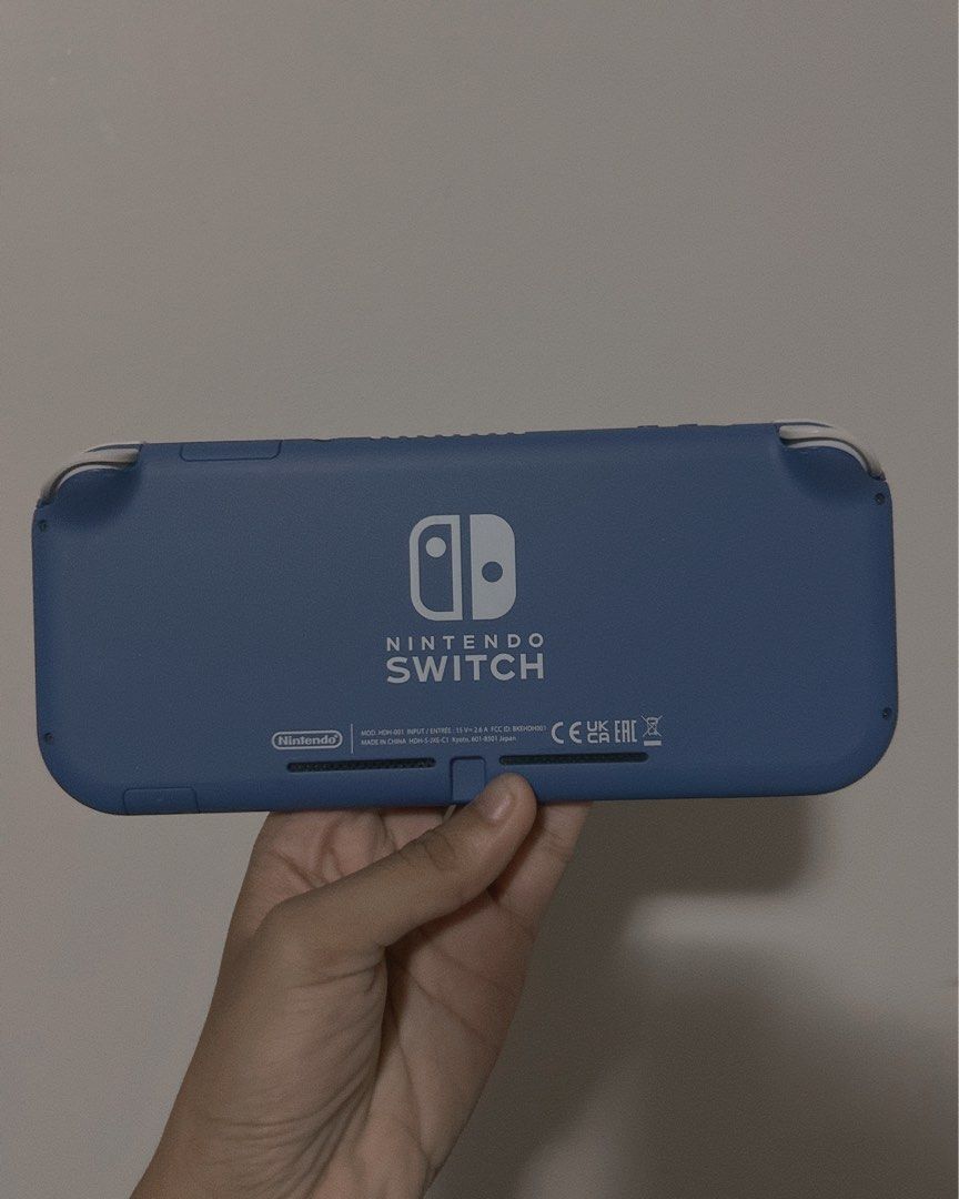 Nintendo Switch Blue (Category: Nintendo) located in Taytay. Submitted by paulinesrlonlineshop17 (Listing ID 1248079685, Image 3). Description: Bundle -with charge -case & pouch -pokemon shield Loc: taytay rizal.