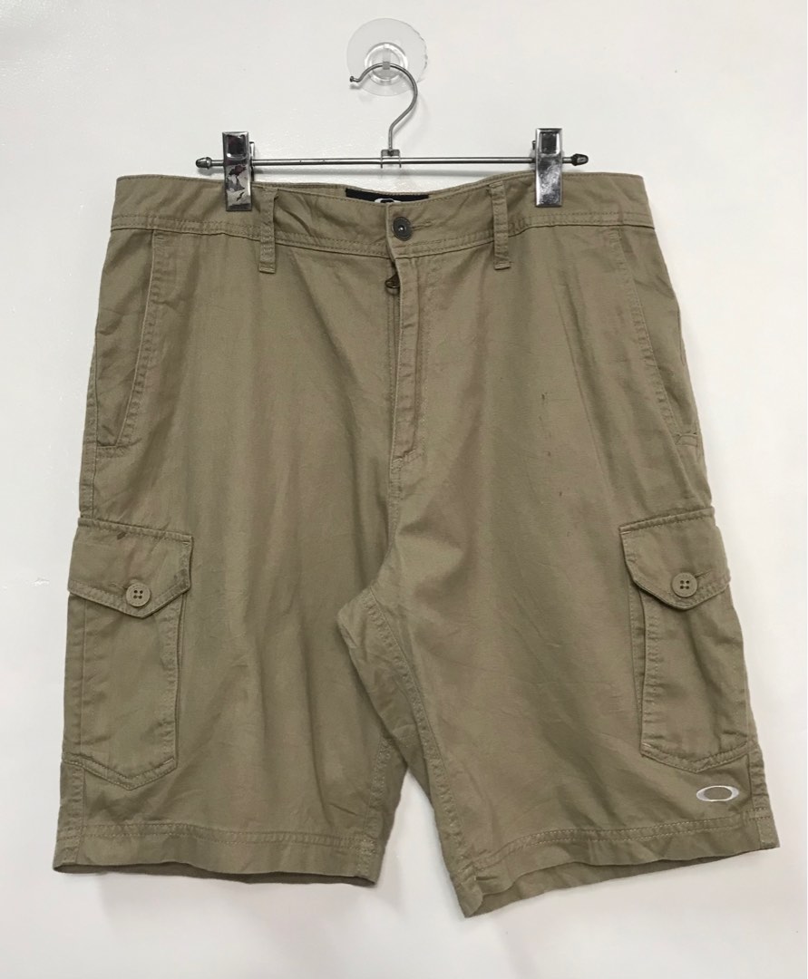 Oakley mens cargo shorts hot sale