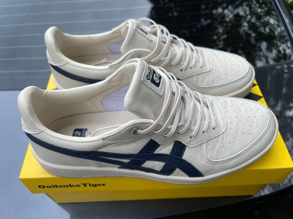 ONITSUKA TIGER GSM SD, Men's Fashion, Footwear, Sneakers on Carousell