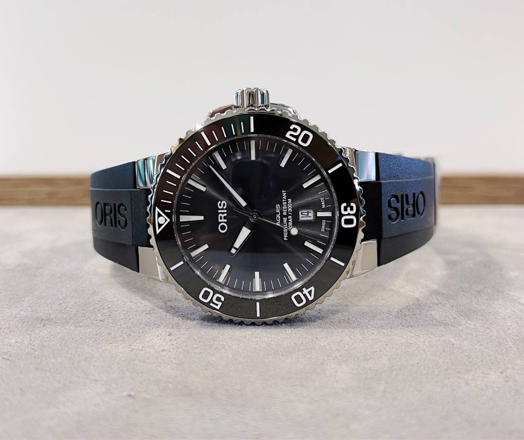 Oris Aquis Date Titanium Automatic Watch Luxury Watches on Carousell