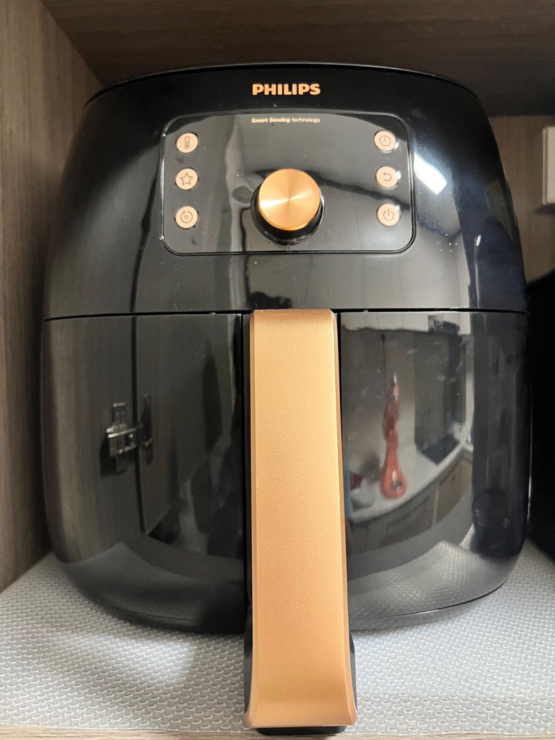 Philips premium XXL air fryer, TV & Home Appliances, Kitchen Appliances, Fryers on Carousell