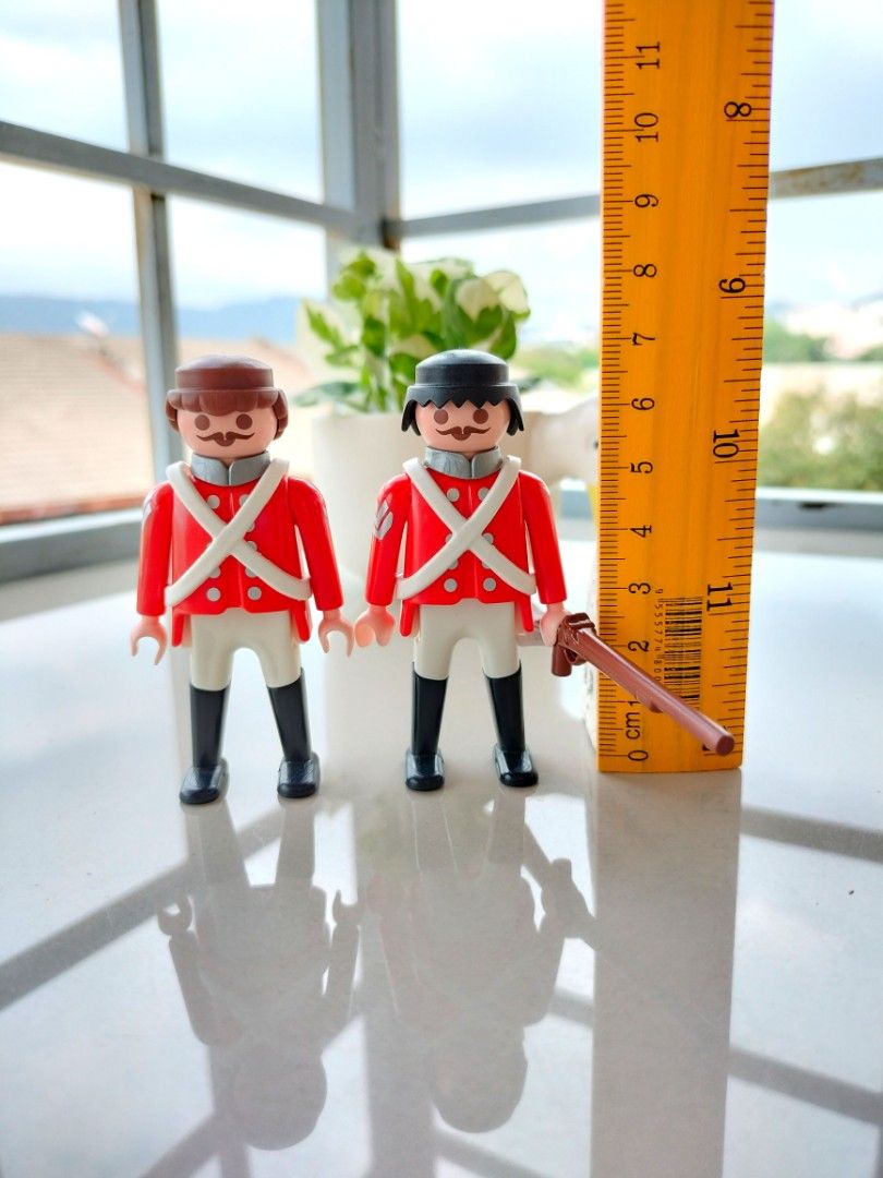 Playmobil english hotsell soldiers