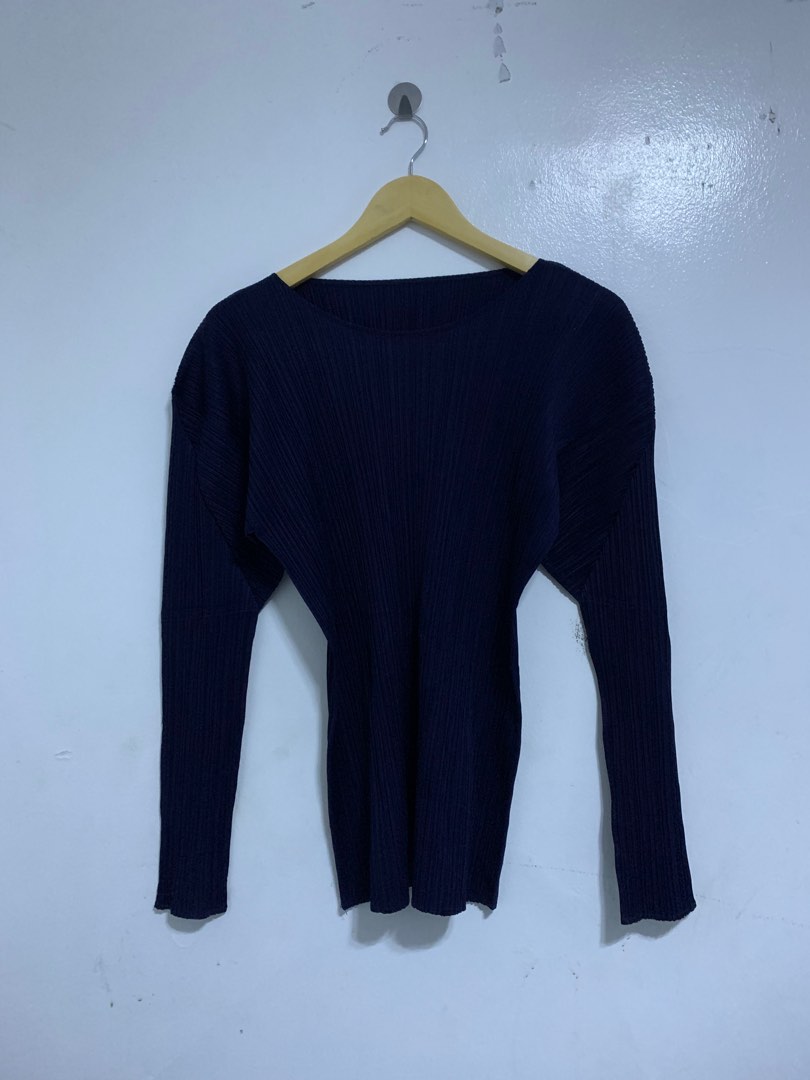 Pleats please on Carousell