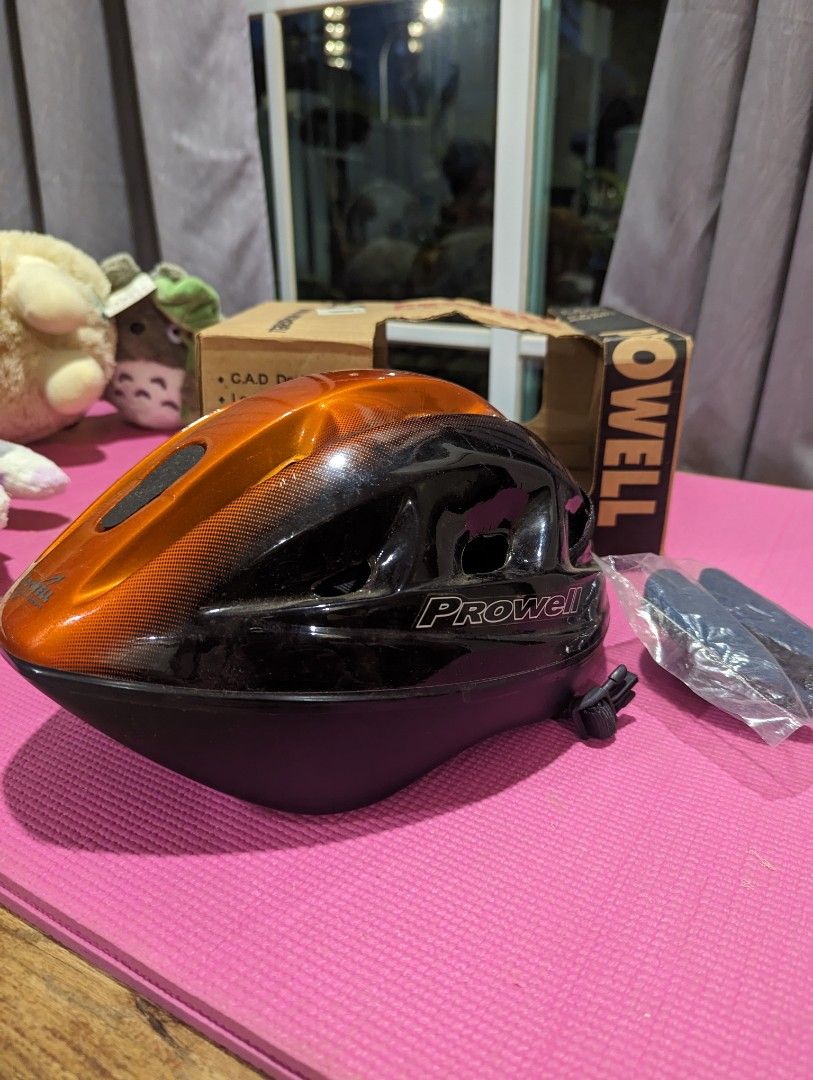 PROWELL HELMET F 16 AIR GLIDER ROLLER BLADE ROLLERBLADE SKATEBOARD