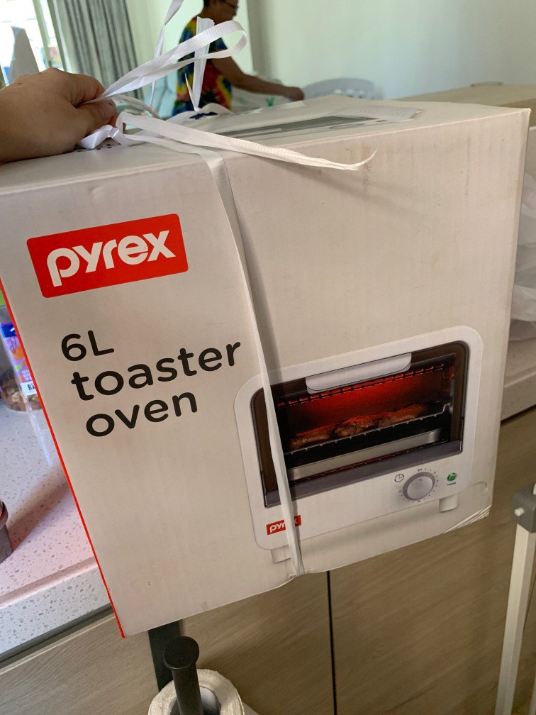 Pyrex 6L toaster oven(全新), 家庭電器, 廚房電器, 焗爐及多士爐 Carousell