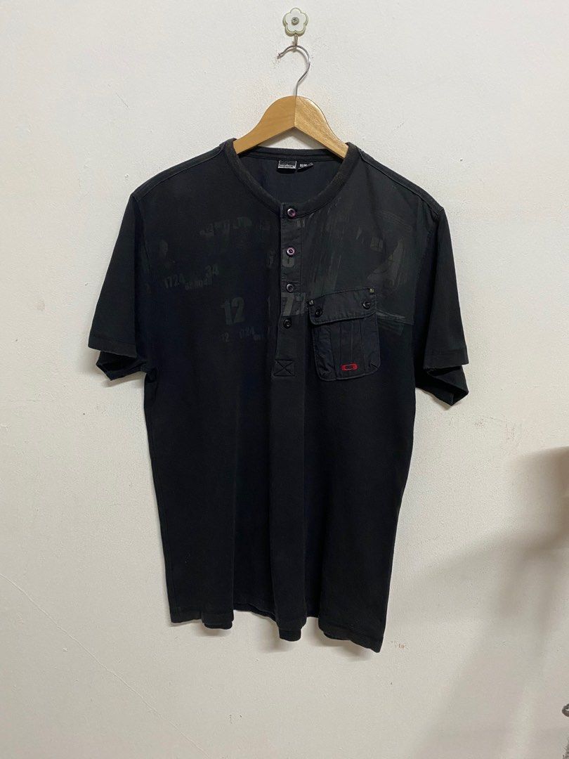 Oakley slim fit t hot sale shirts