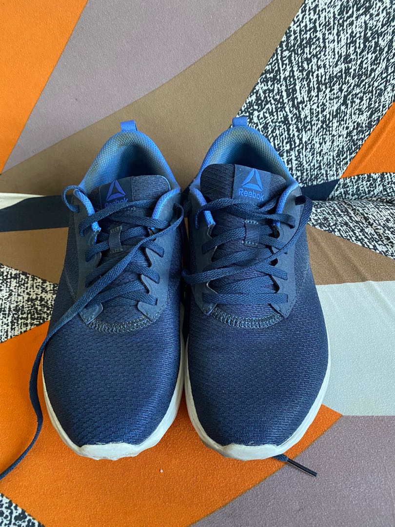 Reebok running shoes on Carousell