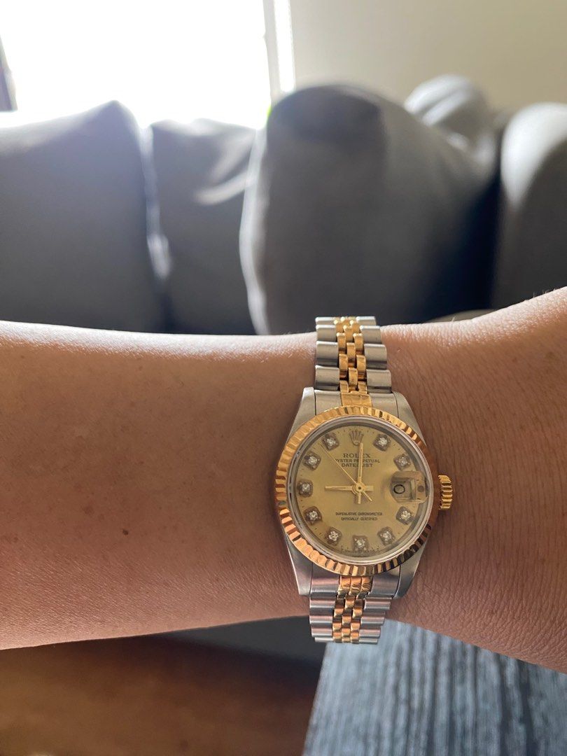 Rolex 1993 Datejust Two toned 26mm (Category: Luxury Watches) located in Pasig City. Submitted by Watchaholics (Listing ID 1247935753, Image 3). Description: Rolex 1993 Datejust Two toned 26mm -Ref 69173 -26mm -year model 1993 -9/10 condition -UNIT ONLY -open for authentication For 230k You may DM or contact @ 09615077138 Thanks admin😉.