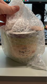 （分類：）位於 。 由 babaybon 提交（商品編號 1247901689，圖片 1）。簡介： 。