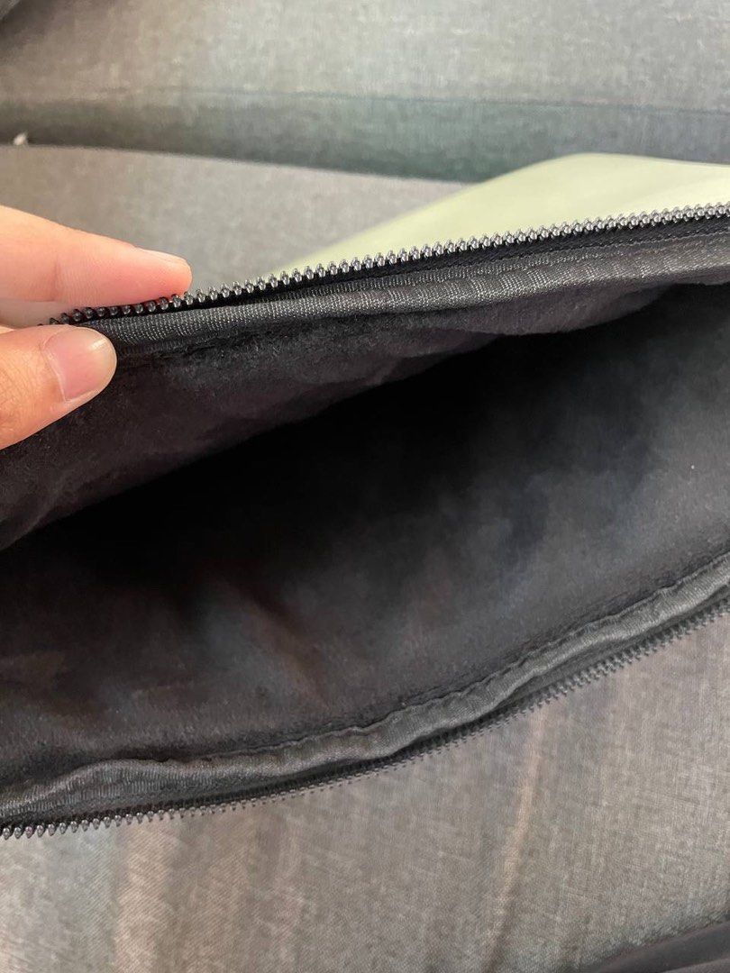 Sage laptop (typo), Computers & Tech, Laptops & Notebooks on Carousell