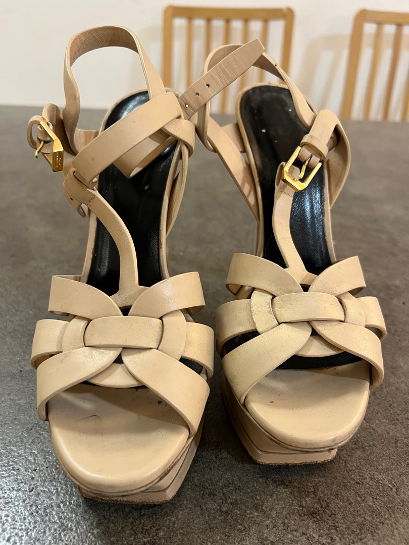 Saint Laurent Nude Sandals 35