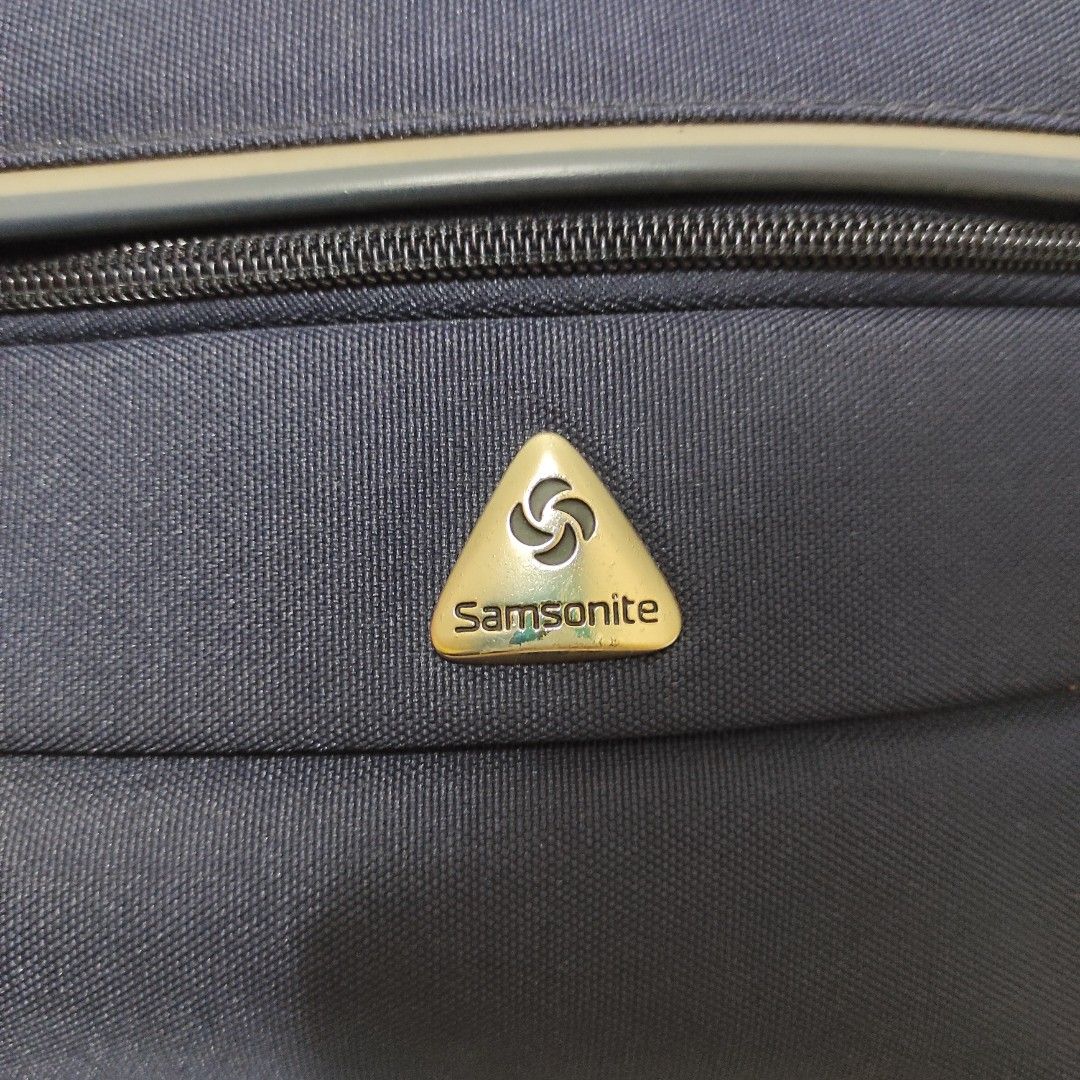 Samsonite Travel Luggage Handheld Bag, Hobbies & Toys, Travel, Luggage