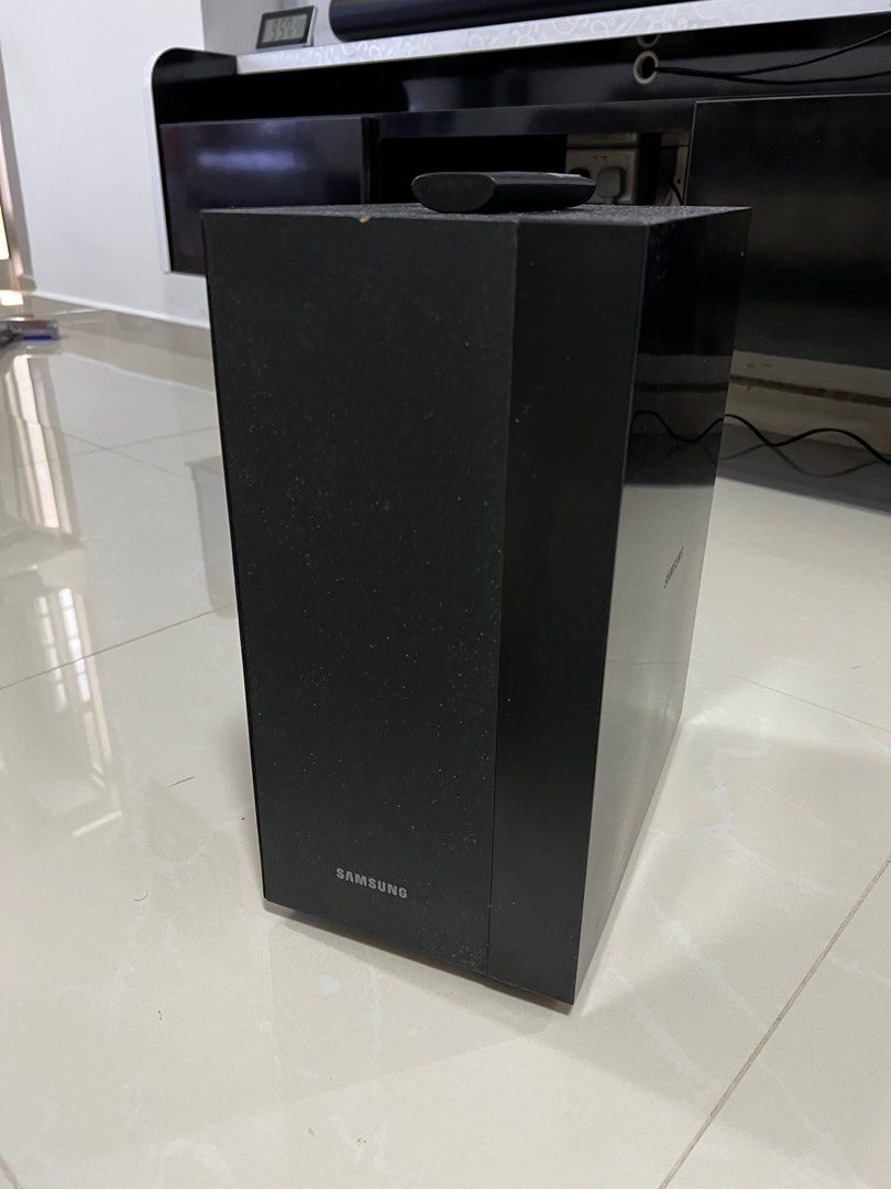 Samsung HW J450 Soundbar with Subwoofer, Audio, Soundbars, Speakers