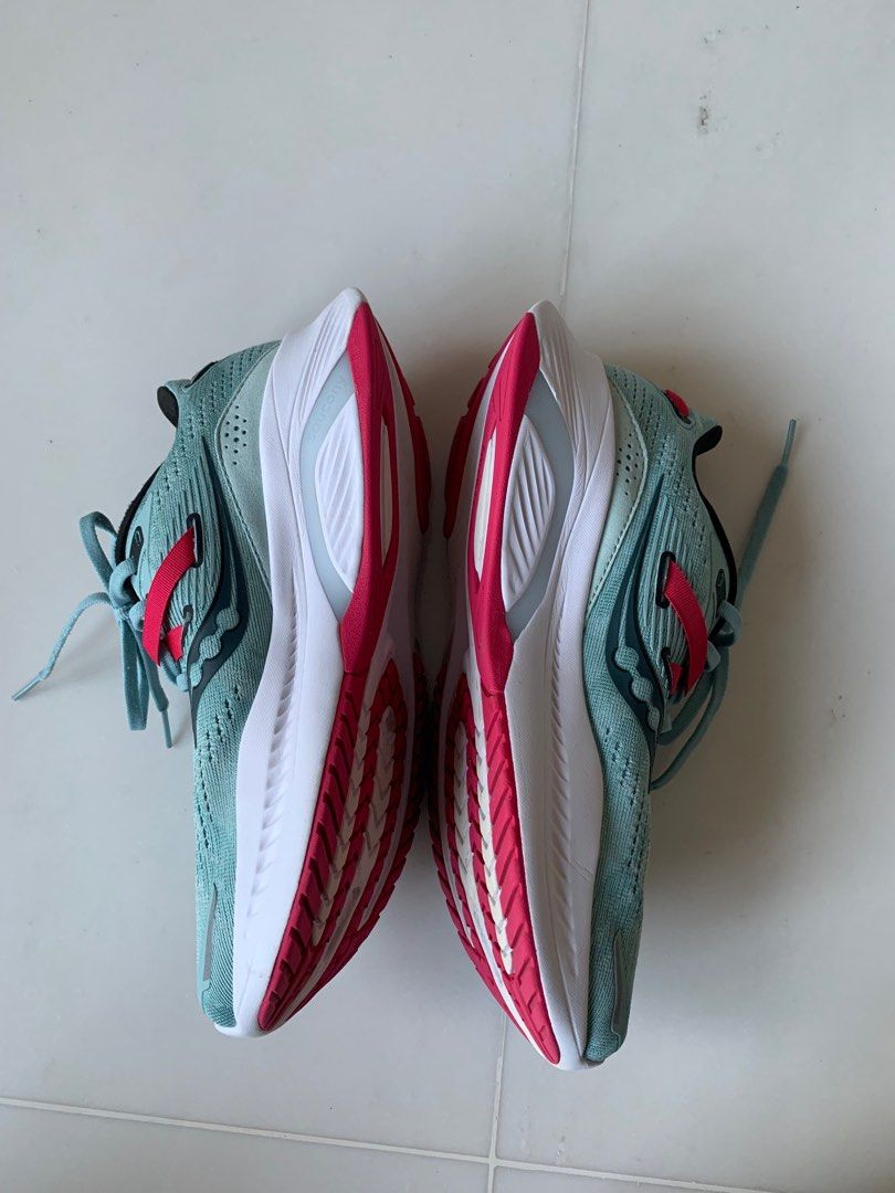 Saucony womens discount guide 8