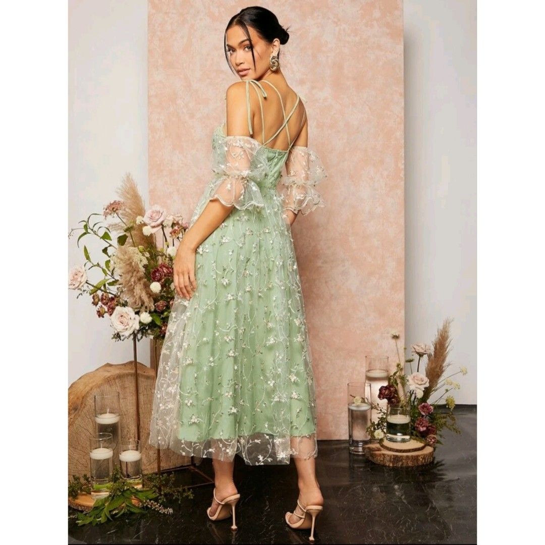 Off the shoulder hotsell mesh flower set