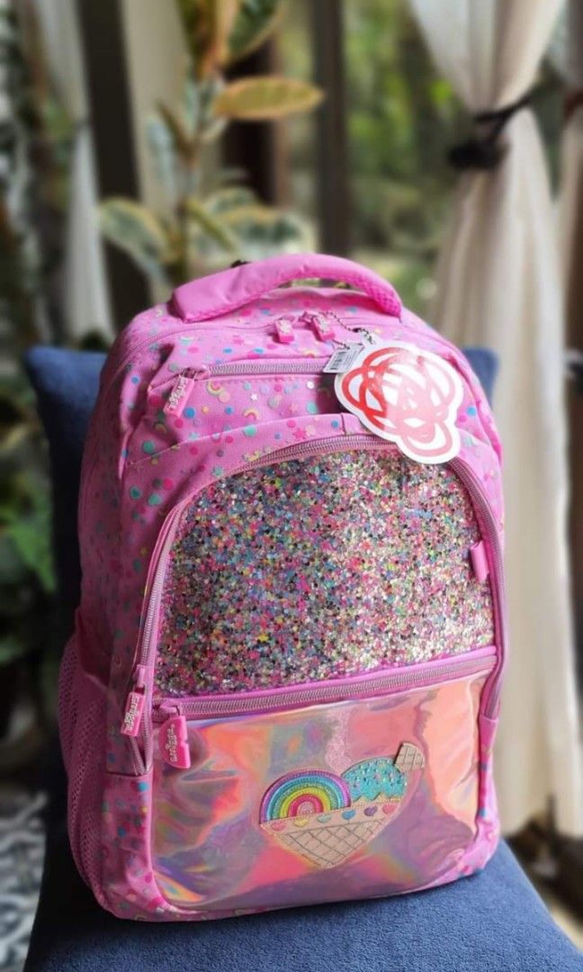 SMIGGLE BACKPACK on Carousell