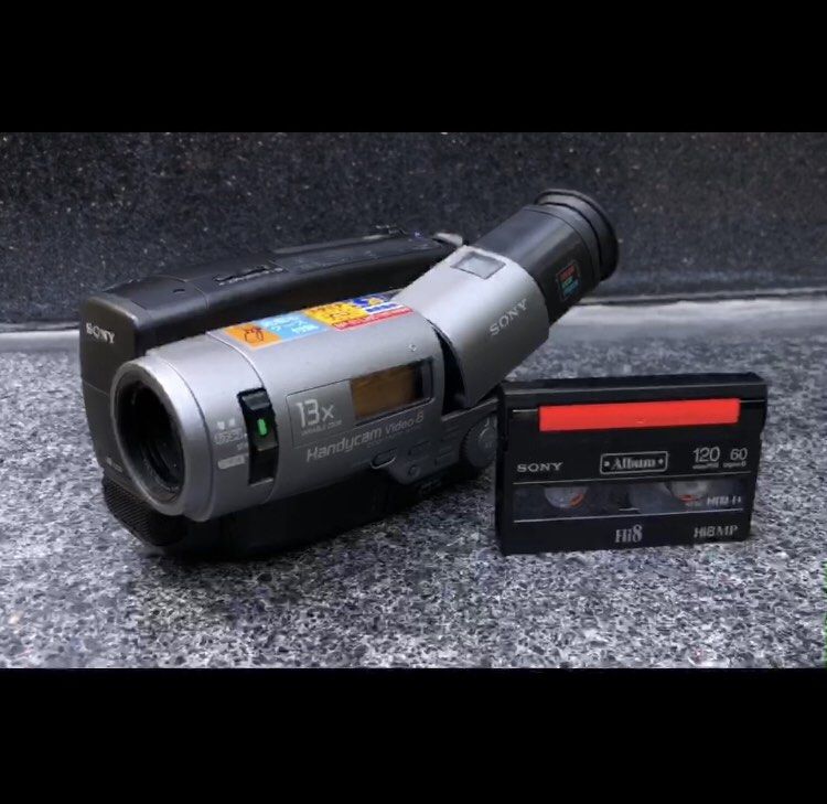 SONY CCD-TR270 Video 8 Camcorder, Photography, Video Cameras on