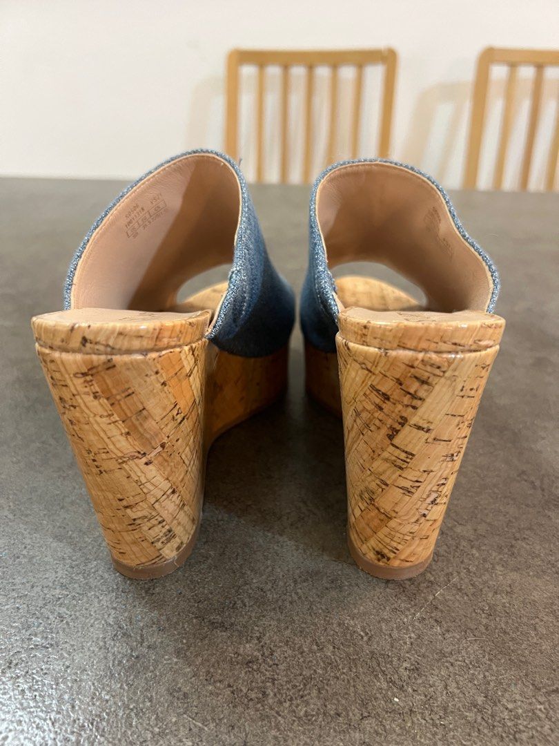 Stuart weitzman margarite wedge clearance