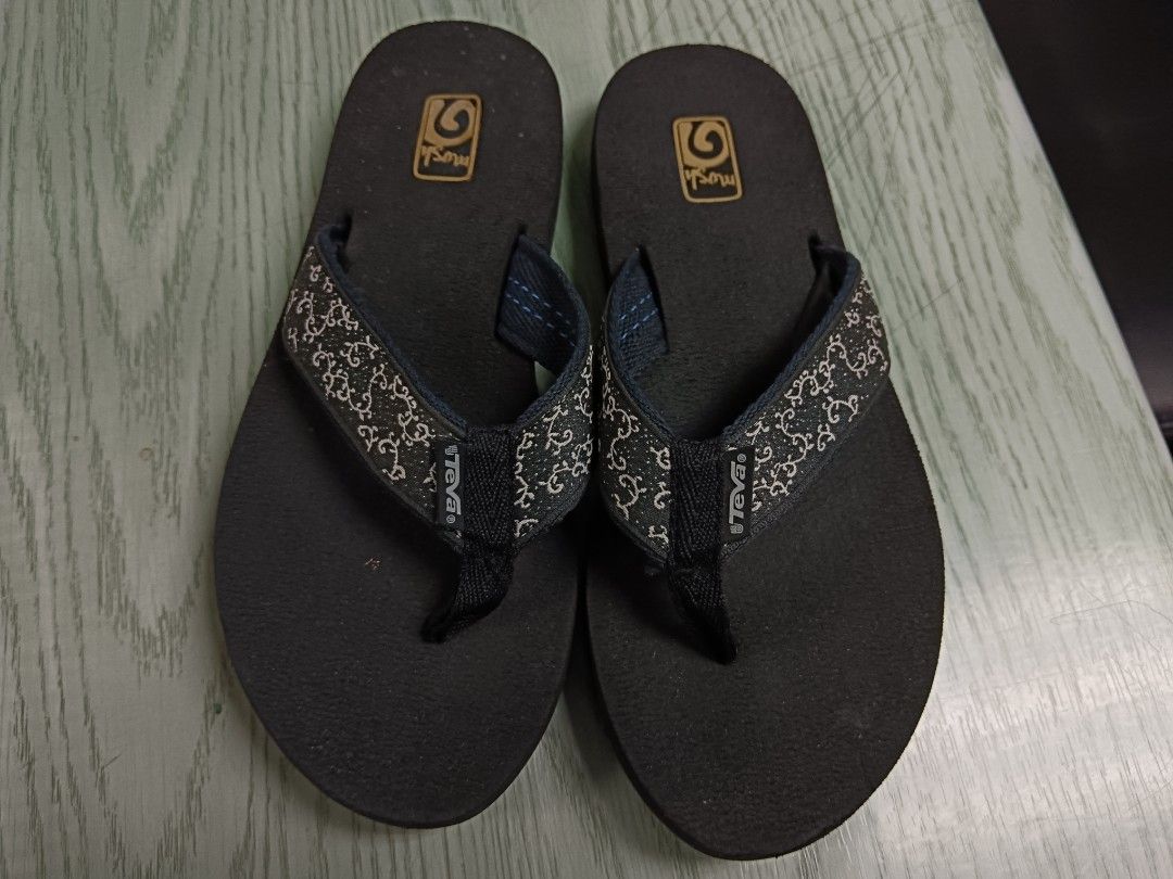 Teva size deals 3