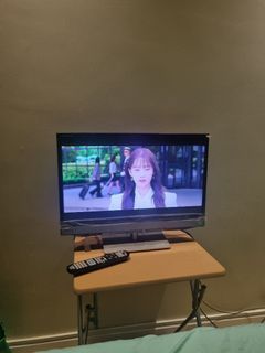 Toshiba 24in HD TV
