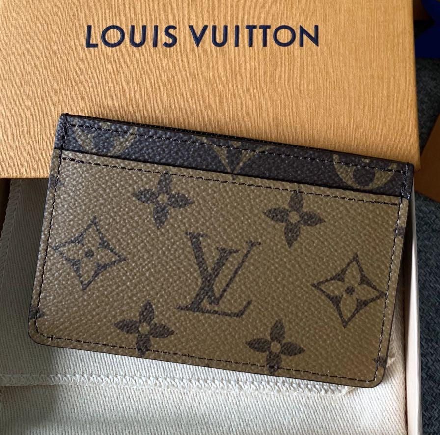 Louis Vuitton card holder, Luxury, Bags & Wallets on Carousell