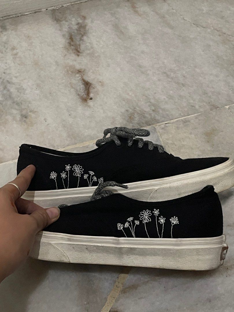 Vans floral 2025 design