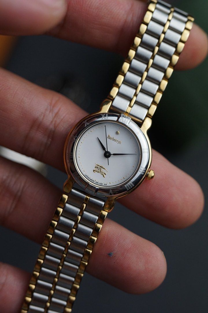 Burberry outlet 80s gold