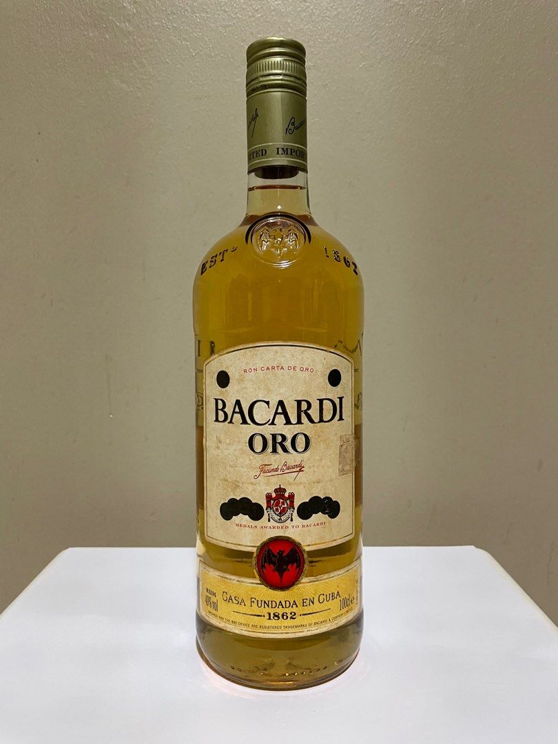 Vintage Bacardi Oro 1L (10), Food & Drinks, Alcoholic Beverages on
