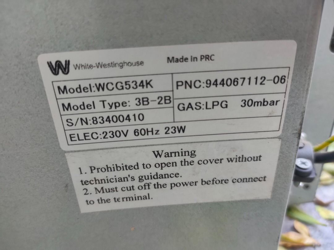 WHITE WESTINGHOUSE GAS RANGE on Carousell