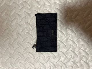 （分類：）位於 。 由 grchannnnn 提交（商品編號 1247996058，圖片 1）。簡介： 。