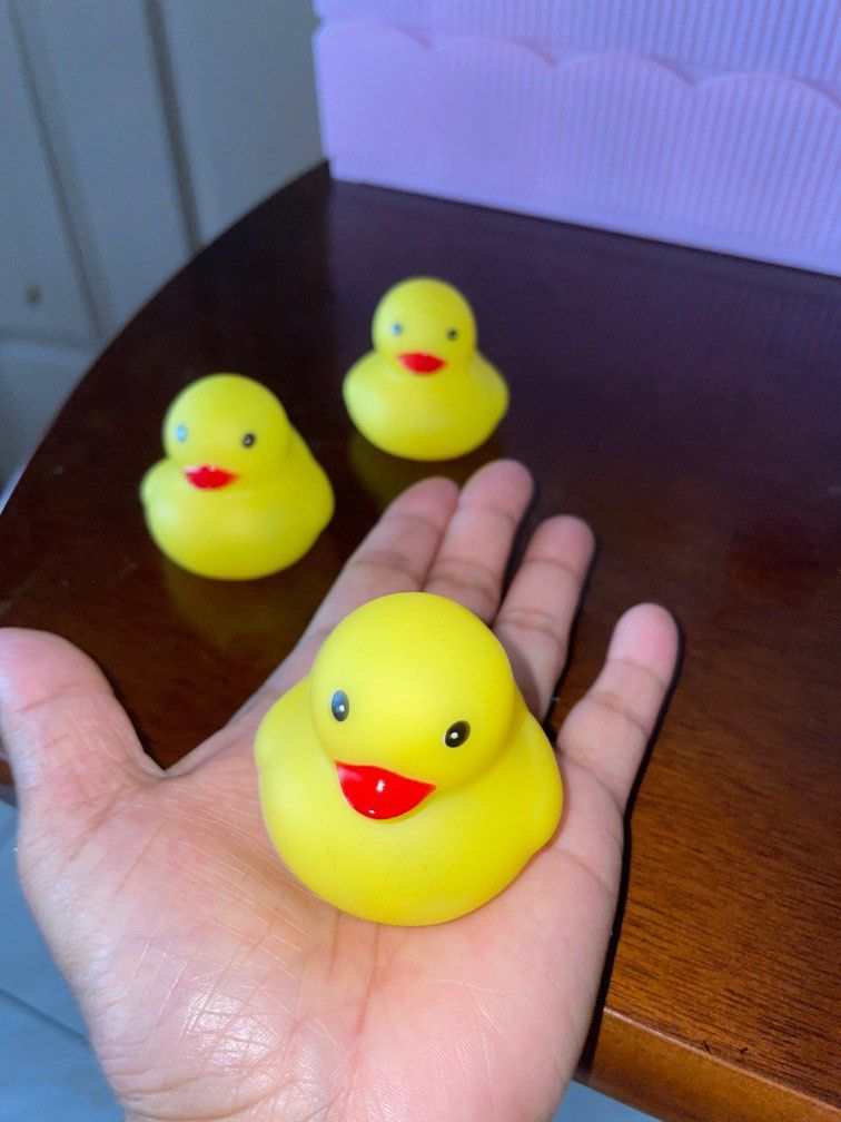 Yellow rubber ducks take all (Category: Bathtub & Bath Accessories) located in Marikina City. Submitted by myprelovedcollectibles (Listing ID 1247991985, Image 2). Description: .