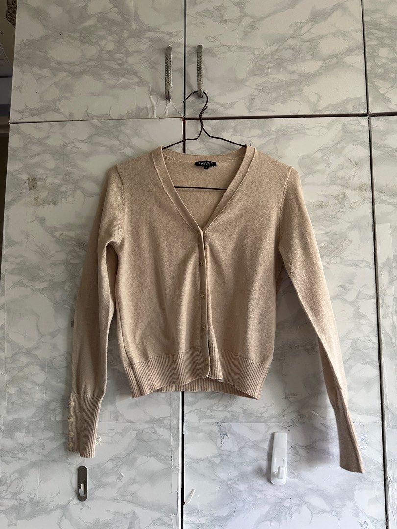 ZALORA BASIC BEIGE CROPPED CARDIGAN IN SIZE S tags lovebonito AWE