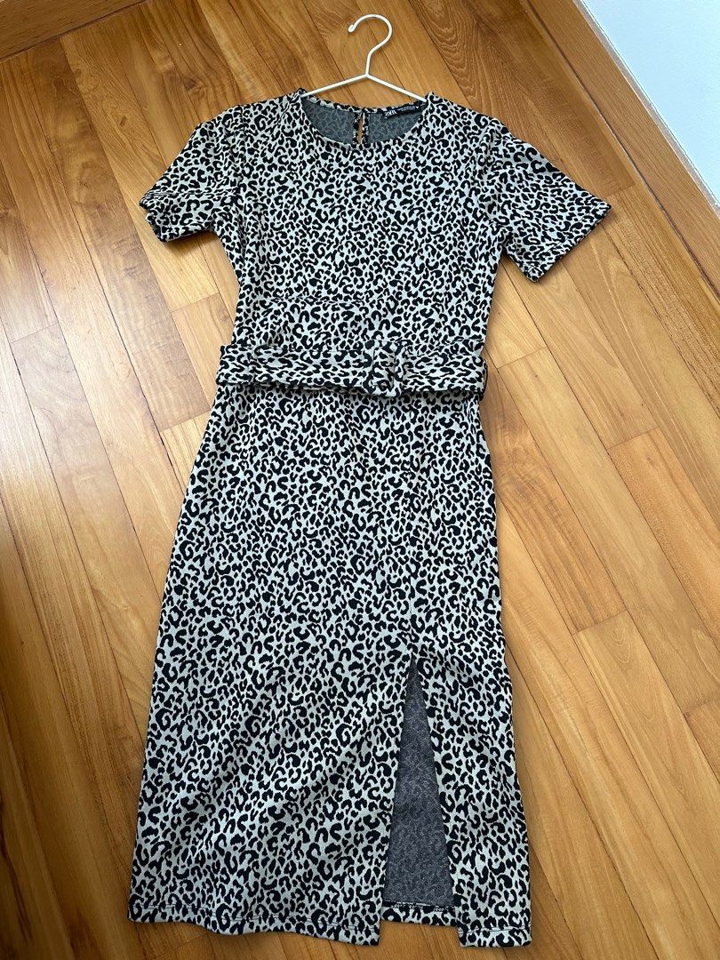 BNWT] ZARA Leopard Print Dress (Size S), Women's Fashion, Dresses & Sets,  Dresses on Carousell