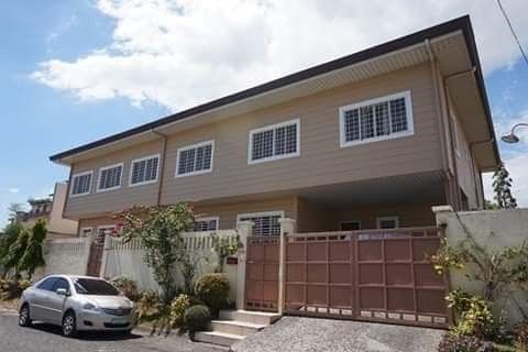 10 BR House w view at Antipolo Valley. For Sale