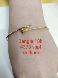 18K Saudi Gold Nail Bangle Plain