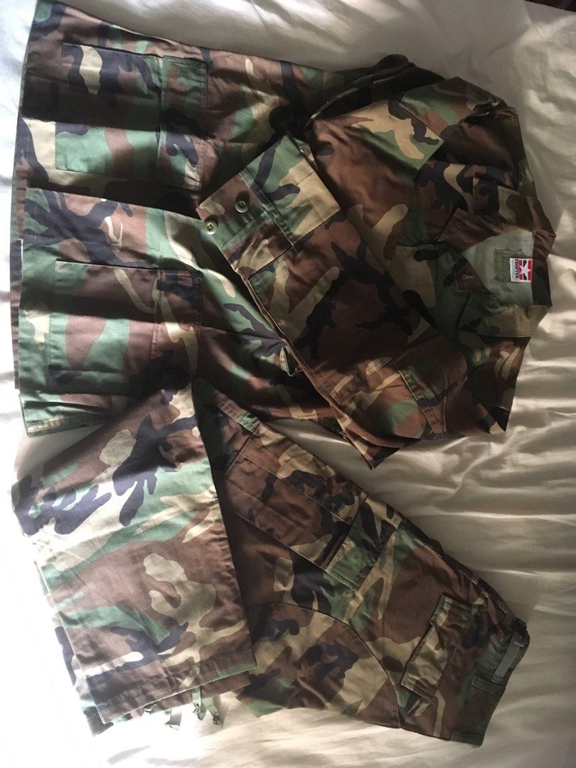 US Army， Air Force Multicam Combat Set Size Medium Regular 海外 即決-