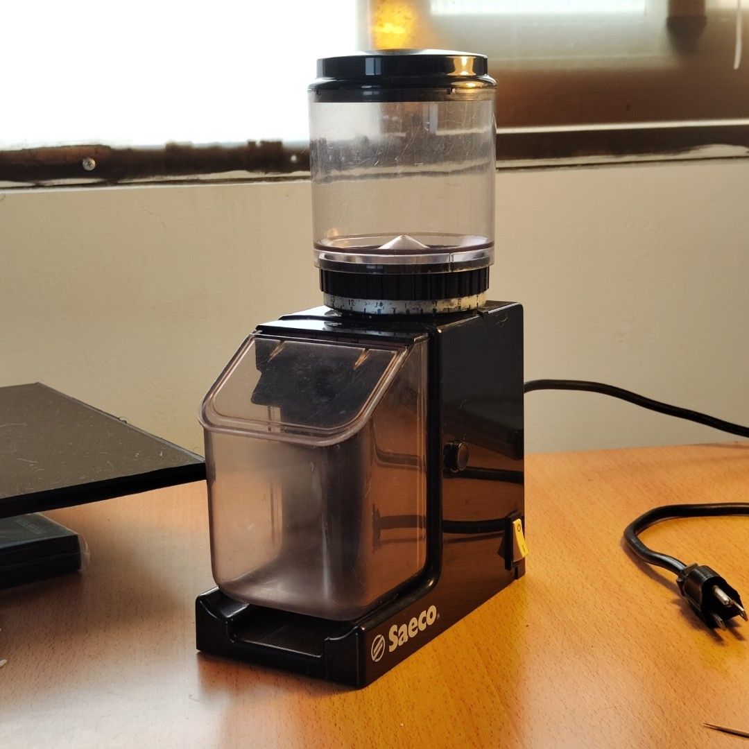 Sold 義大利製 小型 飛利浦 Saeco 平刀 義式 咖啡 磨豆機 burr coffee grinder Philip mc2002