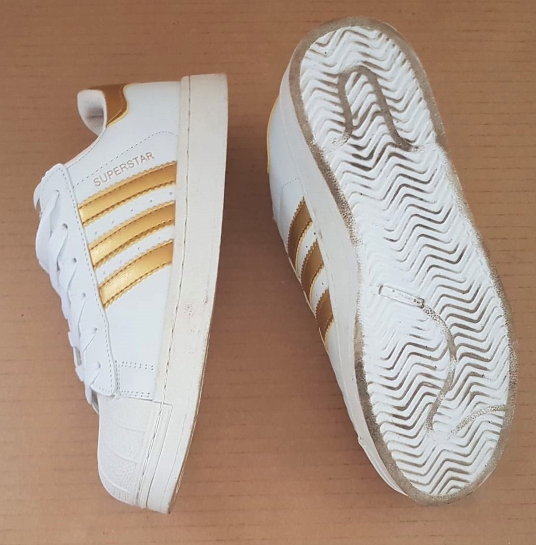 Adidas Designer Sneakers White Leather Gold Stripes Superstar Shoes US 6 UK 5 EU 37 High Performance Active Lifestyle Fashion Footwear Cult