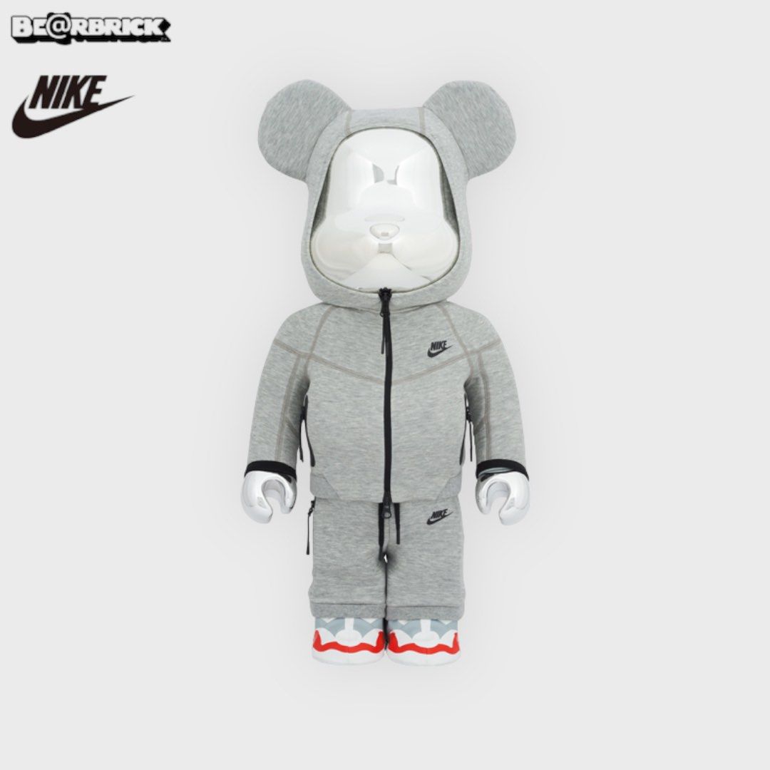 預訂」Bearbrick 1000% NIKE TECH FLEECE N98, 興趣及遊戲, 玩具& 遊戲