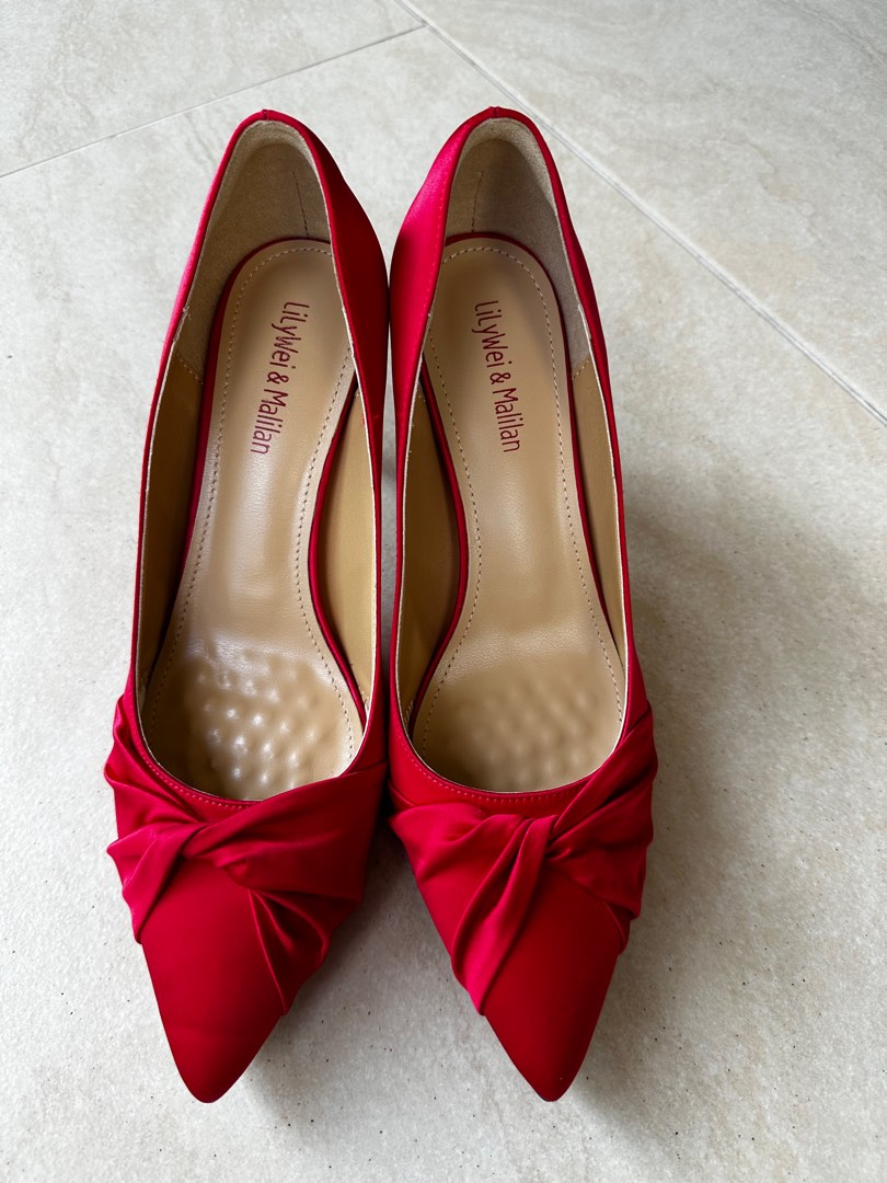 Red heels hotsell brand