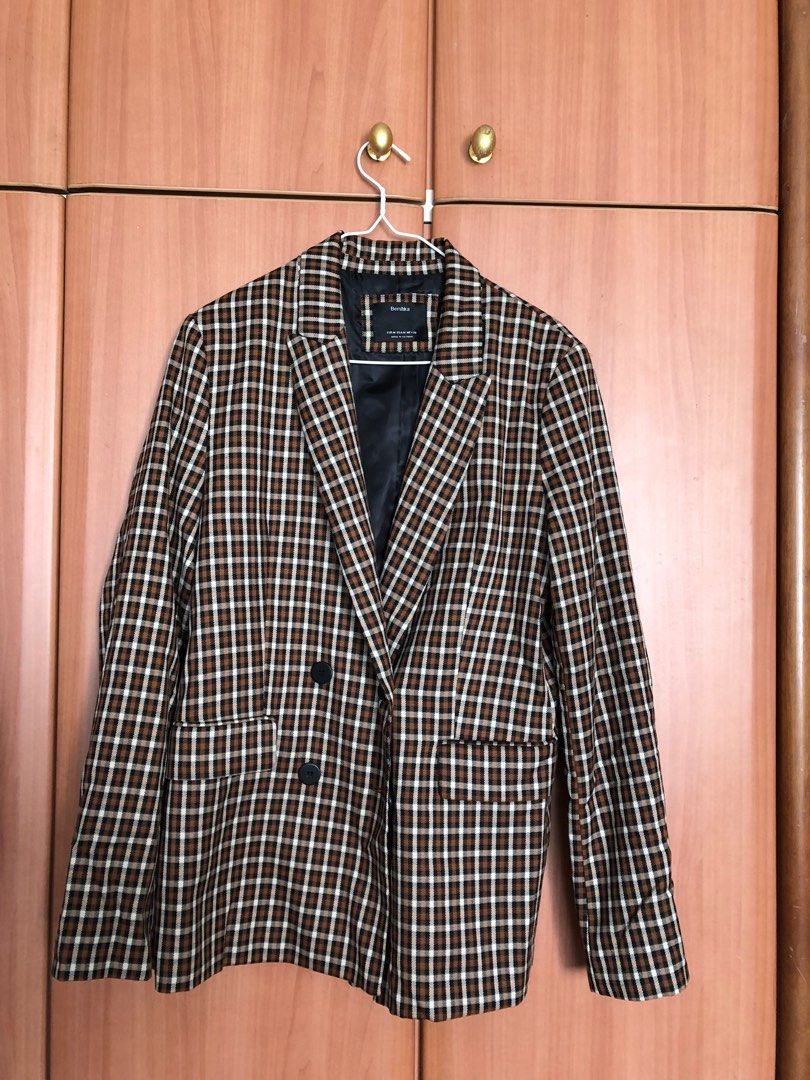 White and black checkered blazer sale