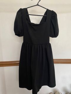 (Category: ) located in . Submitted by declutter.clothes (Listing ID 1252191916, Image 1). Description: .