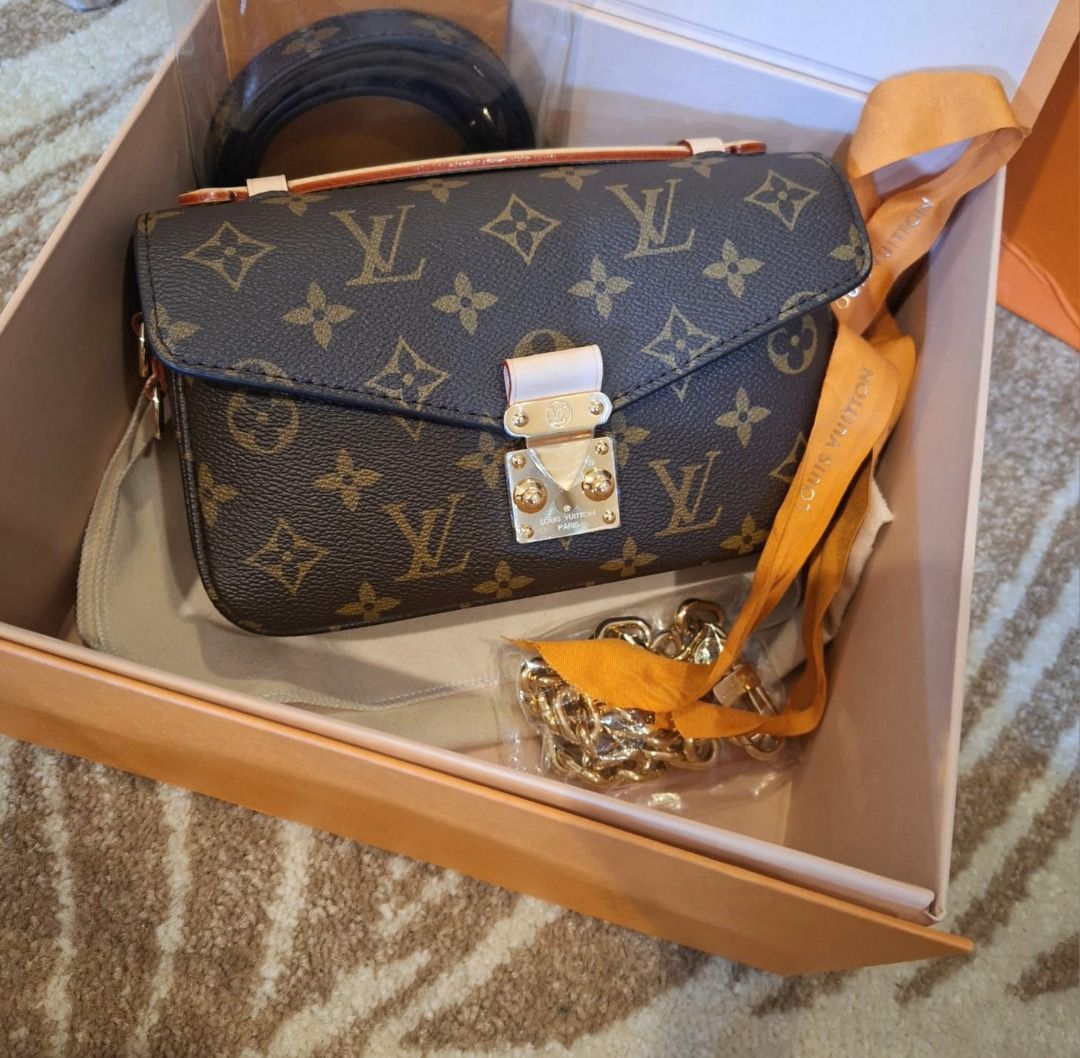 Lv monogram ori leather