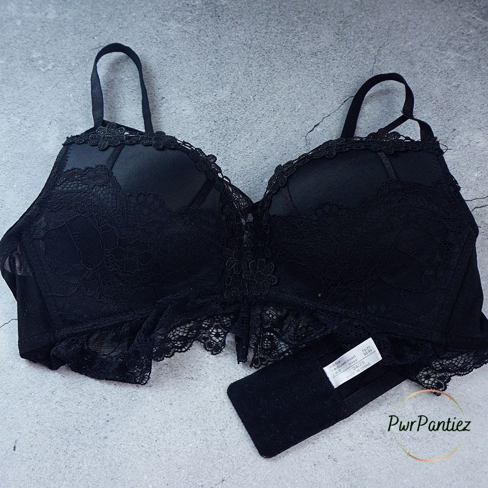 Bra size 34/75, Women's Fashion, Tops, Other Tops on Carousell