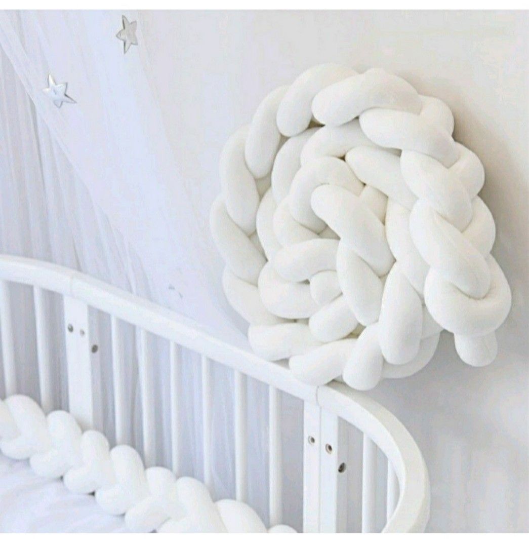 Braided Crib Bumpers 4meters (Category: Bed Guards) located in Taguig. Submitted by ChaninaysCloset (Listing ID 1252371705, Image 2). Description: Good as new.